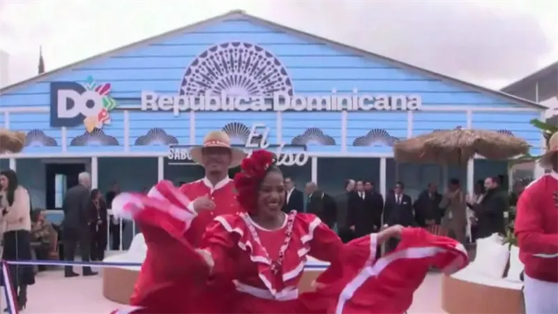 David Collado inaugura la Casa Dominicana Frank Rainieri en Fitur 2026