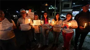 Familias de presos pol&iacute;ticos, desesperadas ante expectativa de excarcelaci&oacute;n en Venezuela