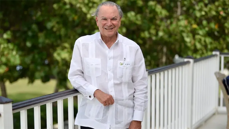 Frank Rainieri descarta conducta indebida de Julio Iglesias en Punta Cana