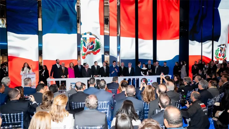 La banca dominicana cierra negocios por m&aacute;s de 13,300 millones de d&oacute;lares en la Fitur 2026