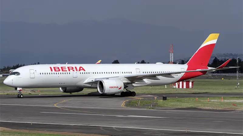 Iberia y Mitur llegan a un acuerdo para aumentar en un 30 % los vuelos a la Rep&uacute;blica Dominicana en 2026
