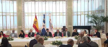 RD capta más de RD$855 mil millones en inversiones durante Fitur 2026