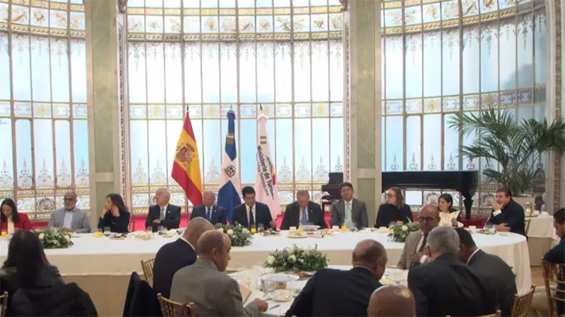 RD capta m&aacute;s de RD$855 mil millones en inversiones durante Fitur 2026