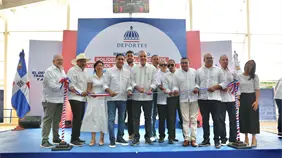 Presidente Abinader entrega obras deportivas en Dajab&oacute;n con inversi&oacute;n de 43.5 millones de pesos