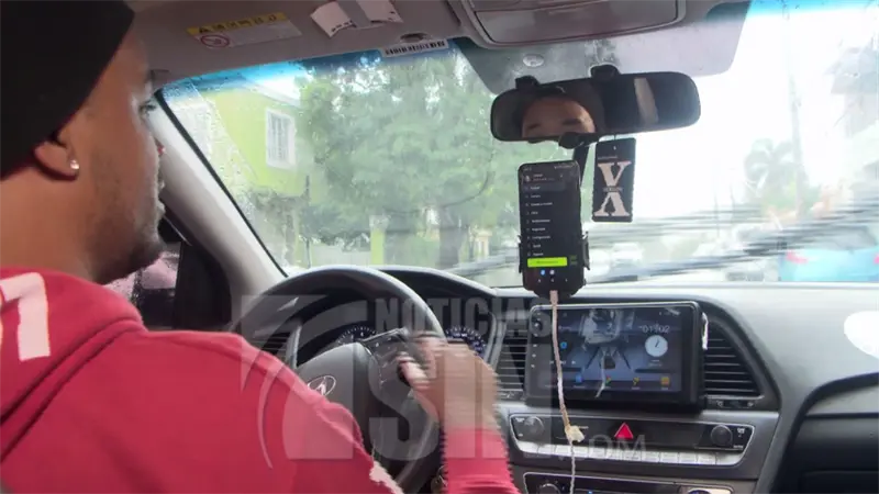 Aplicaciones de movilidad transforman el servicio de taxis