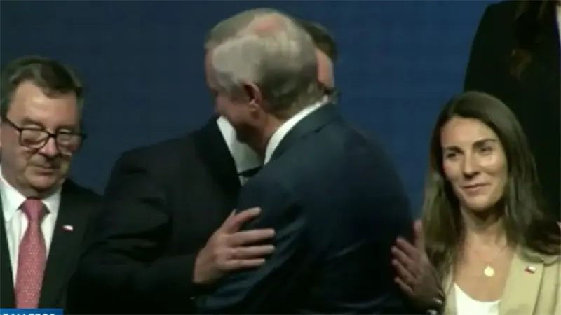 Presidente Abinader se re&uacute;ne con el electo mandatario chileno