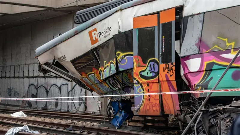 El Gobierno espa&ntilde;ol cesa a dos altos cargos por el caos ferroviario en Catalu&ntilde;a