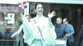 Miss Universo y Giannina Azar destacan el autismo en desfile de moda en Santo Domingo Miss Universo y Giannina Azar destacan el autismo en desfile de moda en Santo Domingo