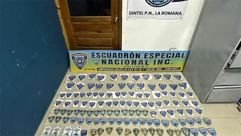 Desmantelan red de falsificaci&oacute;n de credenciales policiales en La Romana
