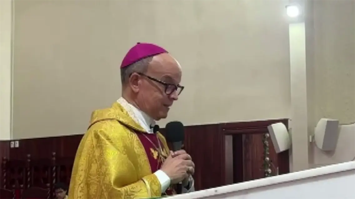 Obispo truena contra corrupci&oacute;n en actos por el D&iacute;a de Duarte