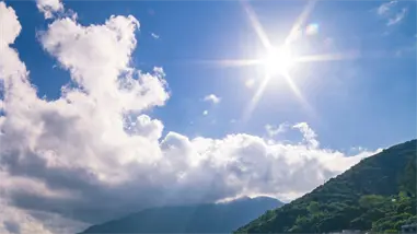 Clima favorable y escasas precipitaciones para hoy, según Indomet