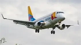 Avión de la compañía colombiana Satena con 15 personas desaparece en noreste del país