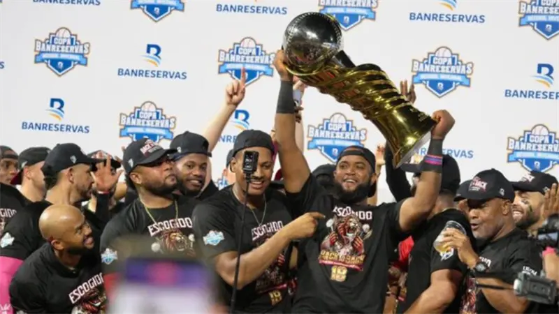 S&oacute;crates Brito volvi&oacute; a hacer el out 27 el d&iacute;a 27