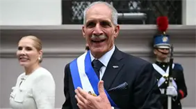 Presidente de Honduras dirigirá la cartera de Salud con apoyo de sus tres vicepresidentes