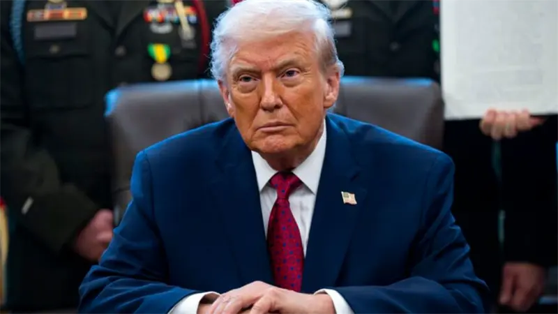 Trump asegura que la flota enviada a Ir&aacute;n est&aacute; lista para actuar como en Venezuela