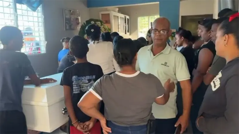 Velan restos de adolescente ultimada por su hermana en San Francisco de Macor&iacute;s