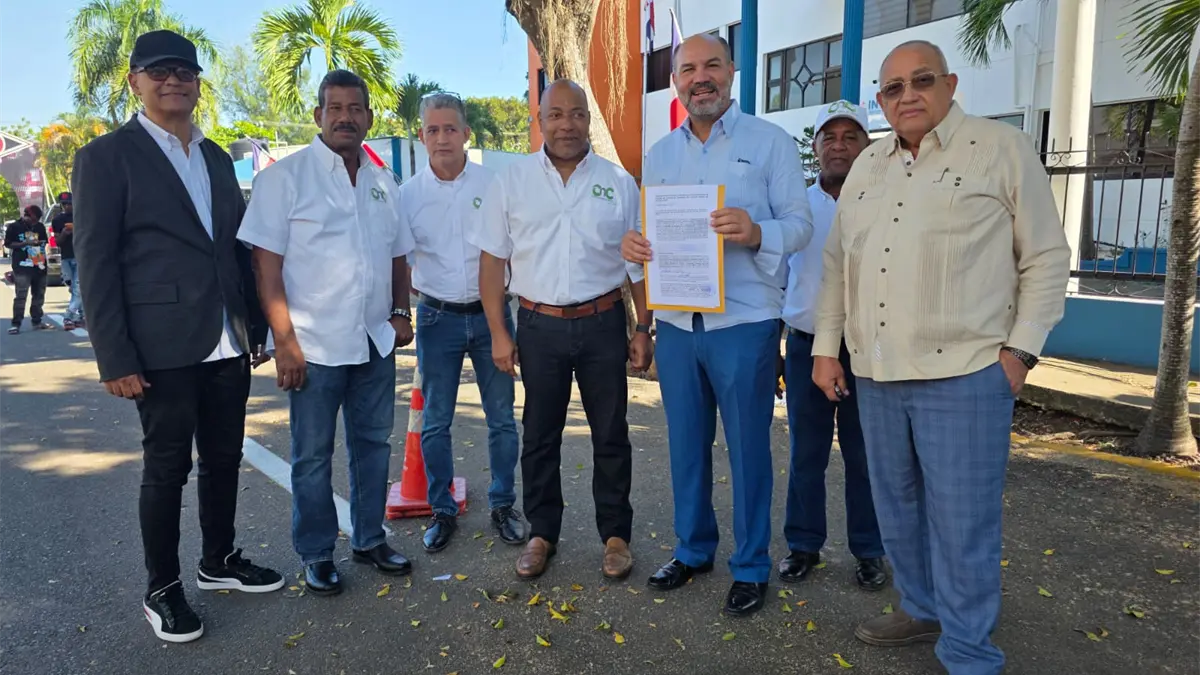 Corredor Núñez de Cáceres emplaza mediante acto de alguacil a Intrant; advierte sobre crisis