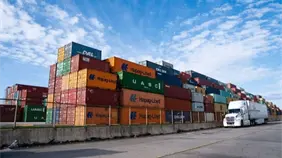 El d&eacute;ficit comercial de EEUU se duplica en noviembre hasta los 56,800 millones de d&oacute;lares