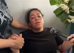 Madre pide a su hija que se entregue tras matar a su hermana