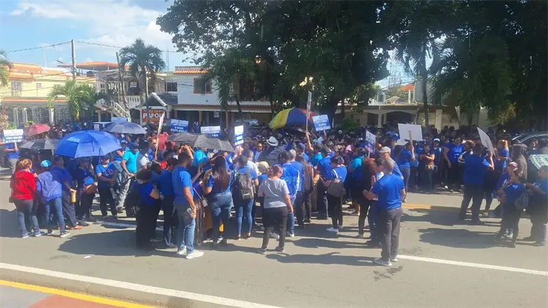 La ADP de Bonao realiza paro c&iacute;vico para exigir soluci&oacute;n a obras inconclusas en escuelas