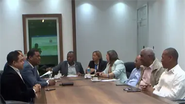 Reforma laboral reaviva tensiones entre empresarios y sindicalistas Reforma laboral reaviva tensiones entre empresarios y sindicalistas