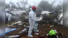 Colombia despide en varias ciudades a las 15 v&iacute;ctimas del accidente a&eacute;reo de Satena