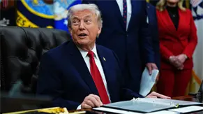 Trump asegura que EEUU negocia con el r&eacute;gimen cubano