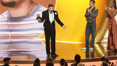 Los Grammy desaf&iacute;an a Trump y el ICE