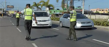 Digesett retuvo 46 veh&iacute;culos en el primer d&iacute;a tras vencer plazo para renovar el marbete