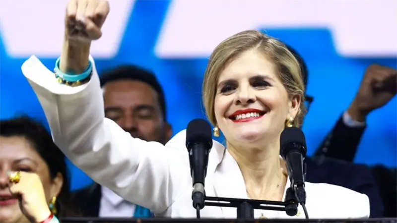 Presidenta electa de Costa Rica prev&eacute; una relaci&oacute;n cercana con EE.UU. y El Salvador