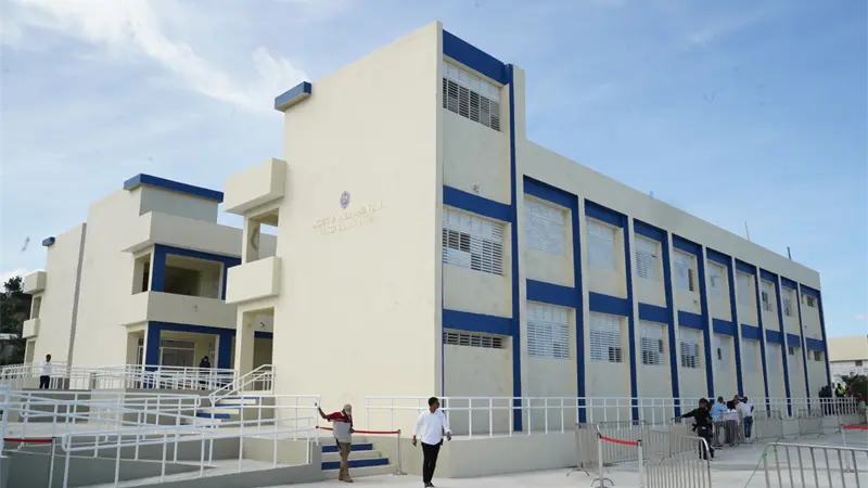 Ministerio de Educaci&oacute;n habilita pagos tras verificaci&oacute;n de contratos de mantenimiento escolar