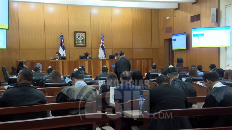 Ministerio P&uacute;blico impulsa procesos judiciales contra generales y coroneles por corrupci&oacute;n