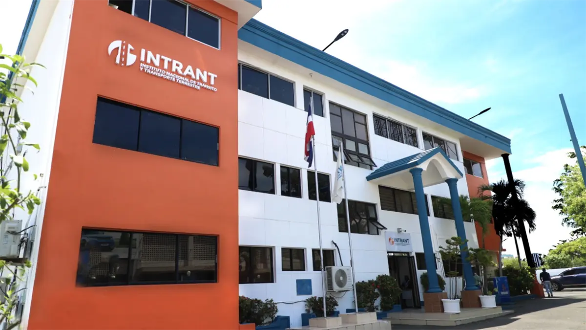 TSA respalda al Intrant; rechaza intento de Adocco de frenar licitación de licencias de conducir