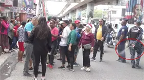 Denuncian uso de la fuerza en manifestaci&oacute;n pac&iacute;fica en Villa Mella