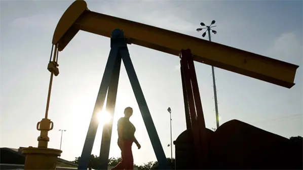 EE. UU. anuncia nuevas sanciones contra red que vende petr&oacute;leo iran&iacute; tras la reuni&oacute;n en Om&aacute;n