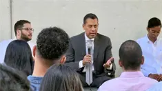 Guido G&oacute;mez Mazara alerta sobre crisis de ideas en la pol&iacute;tica dominicana