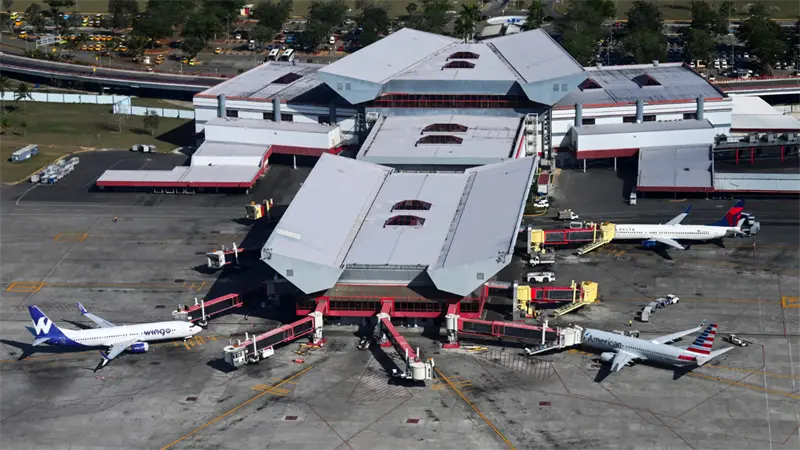 Cuba agota su combustible para aviones en un nuevo episodio del asedio petrolero de EE.UU.