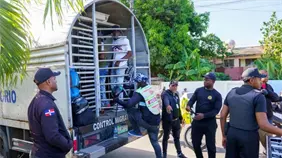 Expertos y legisladores tildan de cesgado informe CIDH que cuestiona pol&iacute;tica migratoria del pa&iacute;s