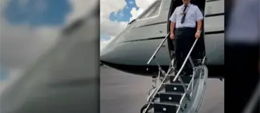 Piloto dominicano sigue preso pese a orden de libertad en &aacute;frica