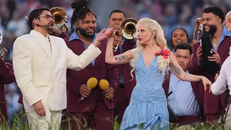 &iexcl;Poder Latino! Bad Bunny hace historia en el Super Bowl LXI con sabor dominicano