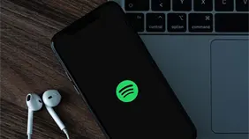 La plataforma musical Spotify gana 2,212 millones de euros en 2025, un 94 % m&aacute;s