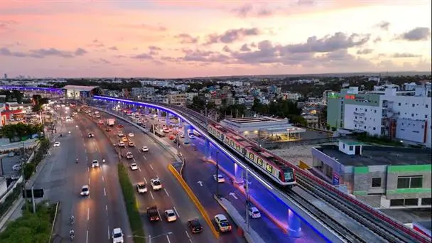 Abinader anuncia inauguraci&oacute;n de la L&iacute;nea 2C del Metro ser&aacute; este 24 de febrero