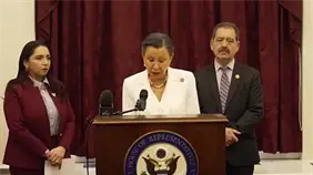 Congresistas hispanos proponen una ley de Buen vecino contra la Doctrina Monroe de Trump