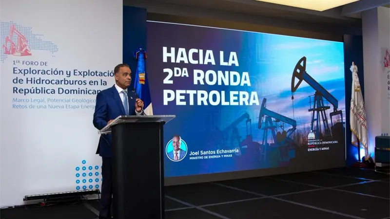 Ministro Joel Santos anuncia segunda ronda petrolera se iniciar&aacute; en noviembre