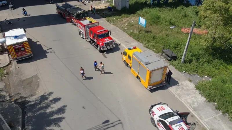 Sistema 911 coordina asistencia ante accidente de tr&aacute;nsito m&uacute;ltiple en el puente Jacinto Peynado