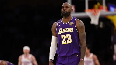 LeBron James, fuera de los premios de final de temporada de la NBA