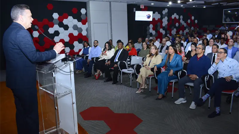 Proindustria e INTEC certifican a profesionales del sector manufacturero en Gesti&oacute;n Estrat&eacute;gica de la Innovaci&oacute;n