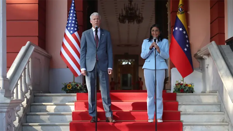 Caracas y Washington sellan acuerdo energ&eacute;tico a largo plazo en hist&oacute;rica visita de EE.UU.