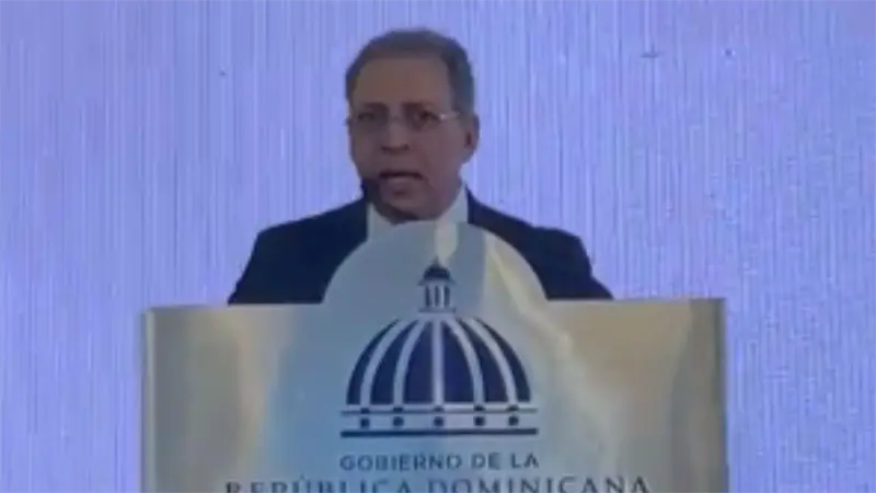 Osiris de Le&oacute;n propone evaluaci&oacute;n internacional para garantizar calidad de la L&iacute;nea 2C del Metro