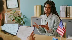 El 70 % de empresas en EEUU usan IA para contratar y genera temor en empleados